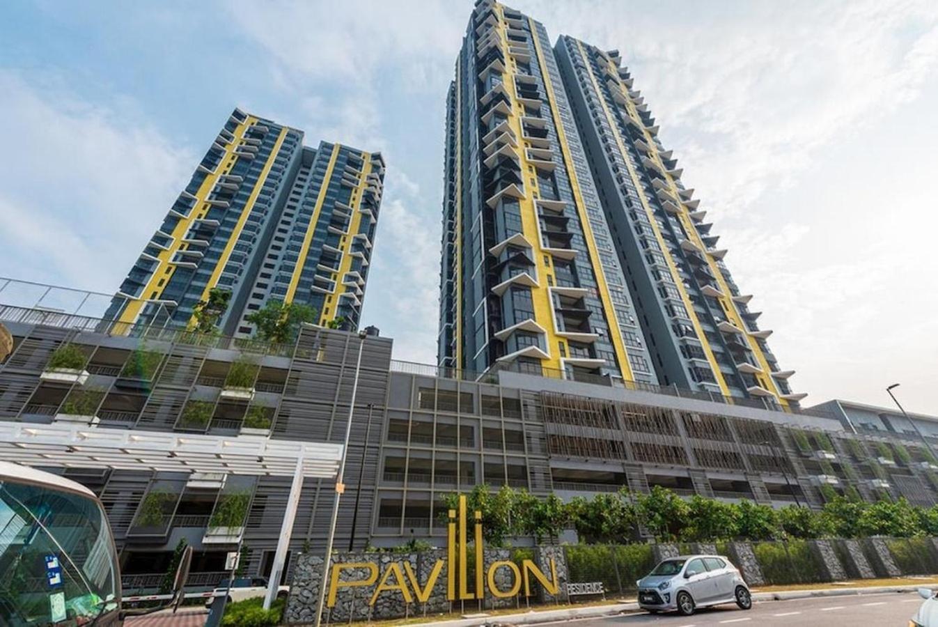 Le Pavilion Bandar Puteri Пухонг Екстериор снимка